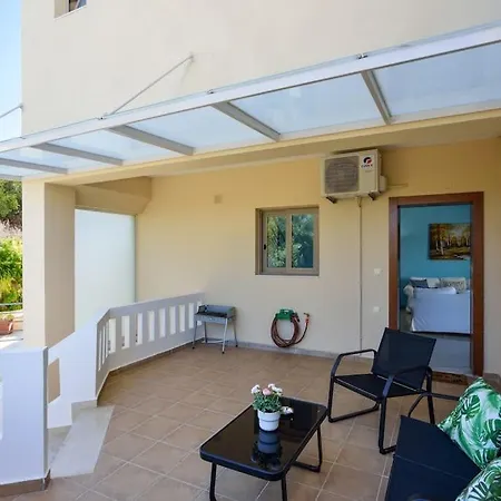 Pandora Maisonette With Beautiful Gardens And Pool Apartment *