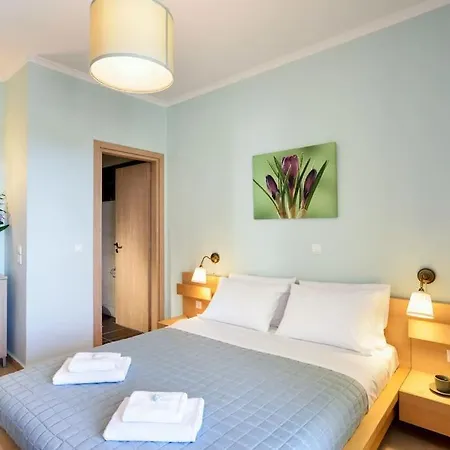 Pandora Maisonette With Beautiful Gardens And Pool Apartment *