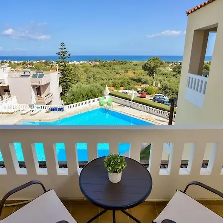 Pandora Maisonette With Beautiful Gardens And Pool