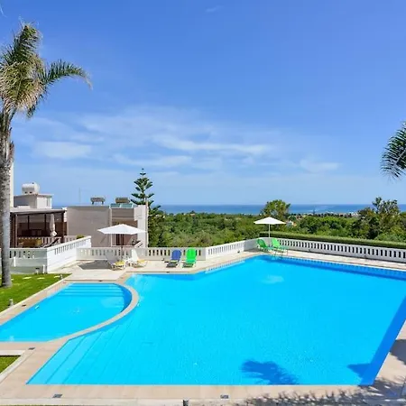 Apartment Pandora Maisonette With Beautiful Gardens And Pool Maleme (Crete)