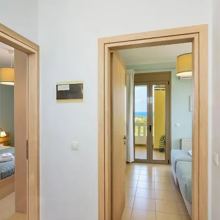 Pandora Maisonette With Beautiful Gardens And Pool