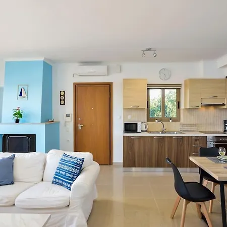 Lägenhet Pandora Maisonette With Beautiful Gardens And Pool Maleme