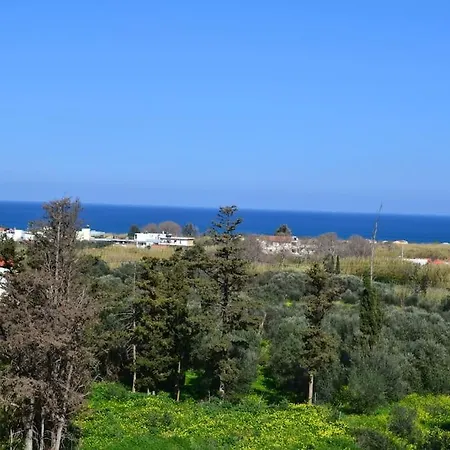 Pandora Maisonette With Beautiful Gardens And Pool